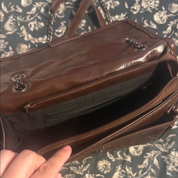 Handbag - Picture 2 of 5